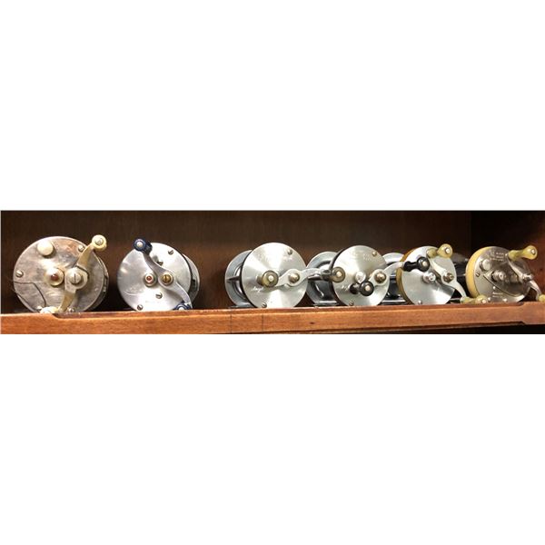 Group of 6 assorted vintage bait cast fishing reels