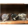 Image 3 : Group of 6 assorted vintage bait cast fishing reels