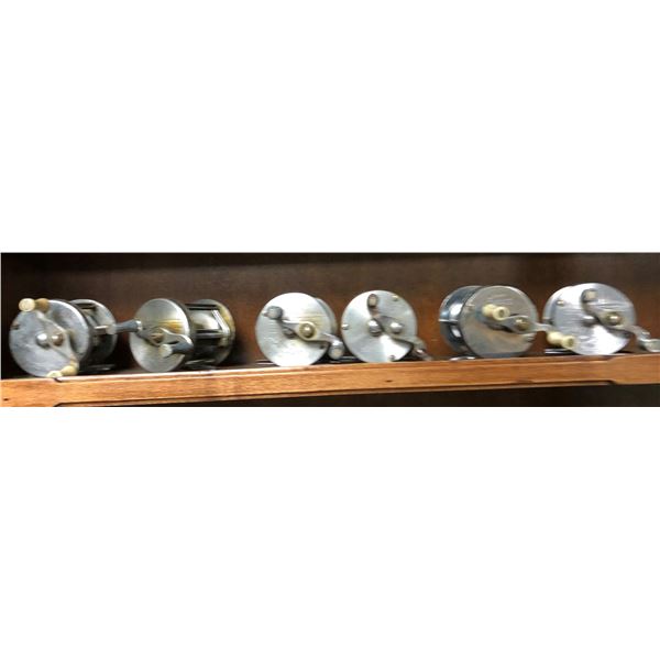 Group of 6 assorted vintage bait cast fishing reels