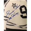Image 3 : Collector's photo of Gordie Howe "Mr. Hockey" & Jean Beliveau "Le Gros Bill" signed by both players
