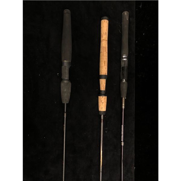 Group of 3 assorted spinning rods - good usable rods (stand not included)