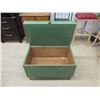 Image 2 : Vintage Green Storage Trunk / Seat