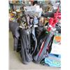 Image 1 : 5 Golf Bags with Clubs