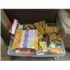 Image 1 : Tote of Vacuum Cleaner Belts and Filters