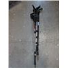 Image 1 : 4 Adjustable Canes with Flashlight Handles