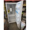 Image 2 : 33" Wide Frigidaire All Freezer - Tested Working