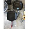 Image 1 : 4 Cast Iron Frying Pans