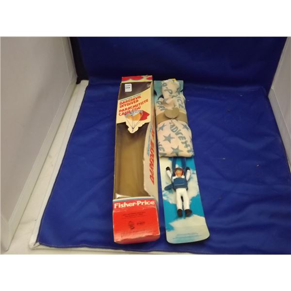 FISHER PRICE DARE DEVIL SKYDIVER