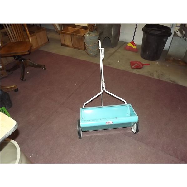 1 TONKA FERTILIZER SPREADER TURQUIOSE