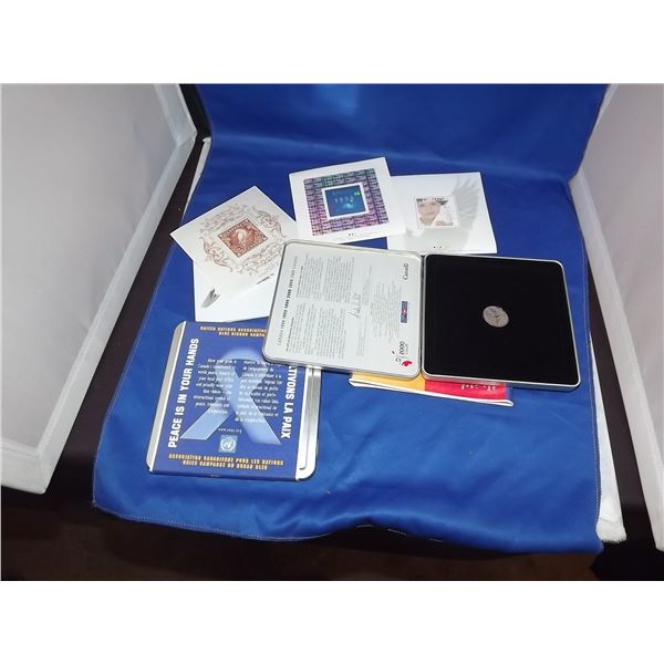 OFFICIAL MILLENNIUM KEEPSAKE LOT OF 2