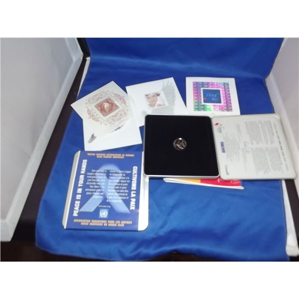 OFFICIAL MILLENNIUM KEEPSAKE LOT OF 2