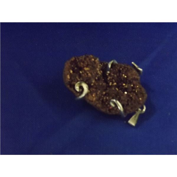 BROWN EXPOSED GEODE WRAPPED IN SWIRE PENDANT
