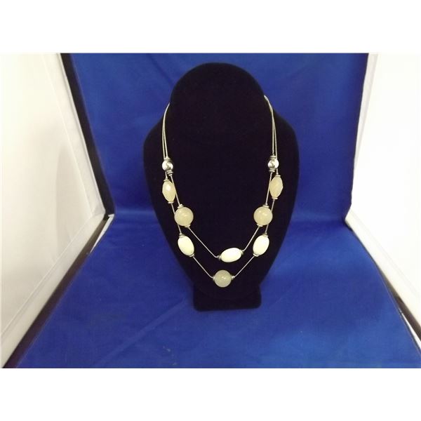 BEADED NECKACE