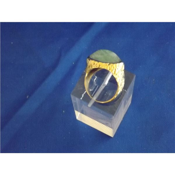 LADIES 18K YELLOW GOLD RING SIZE 6.25 ARV $3000