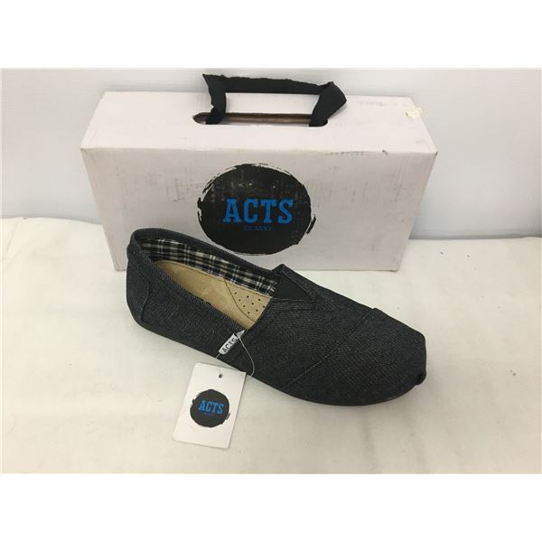 Acts ladies shoes 7.5