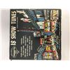 Image 1 : 18 show tunes record