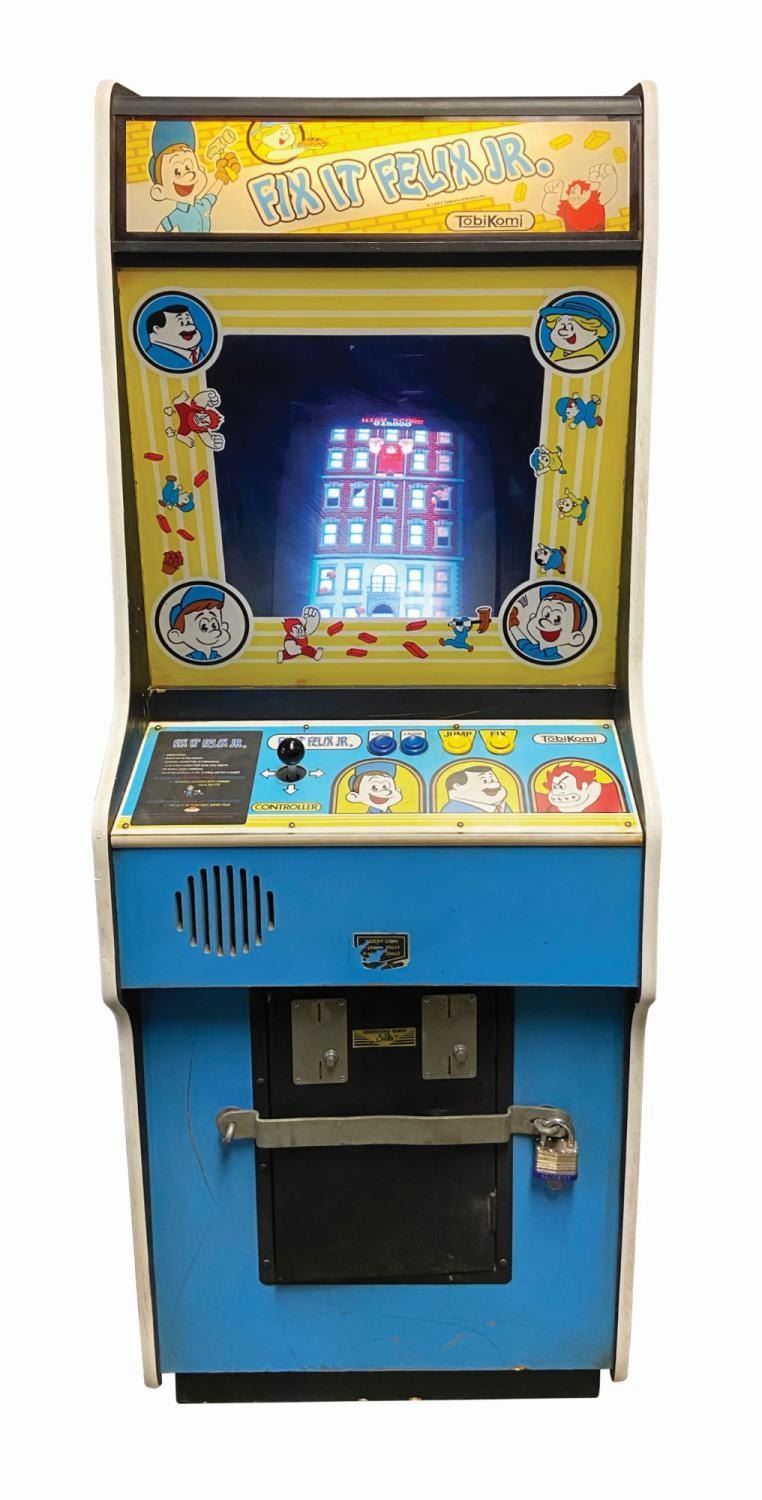 FixIt Felix Jr. Arcade Game.