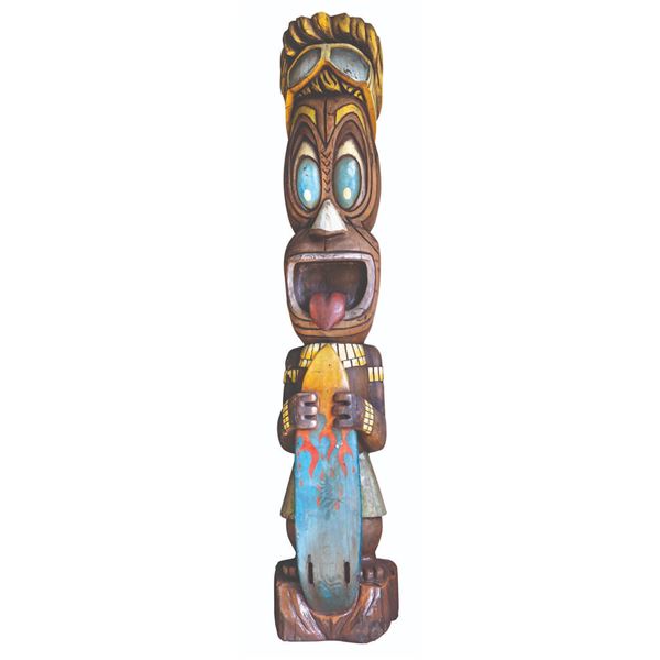 Pizza Oom Mow Mow Totem Pole Prop.