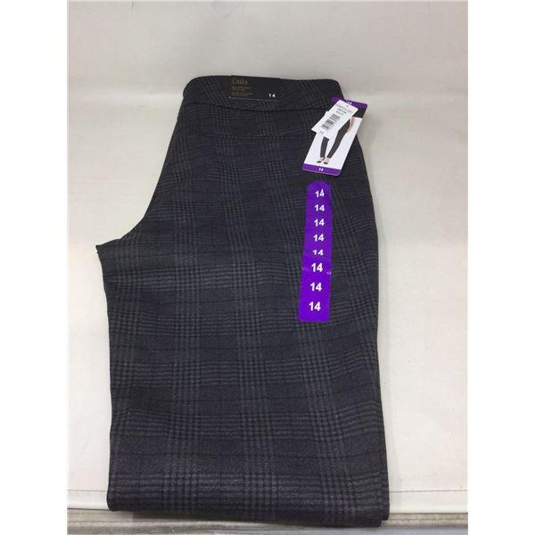 Dalia Narrow leg Pants (14)