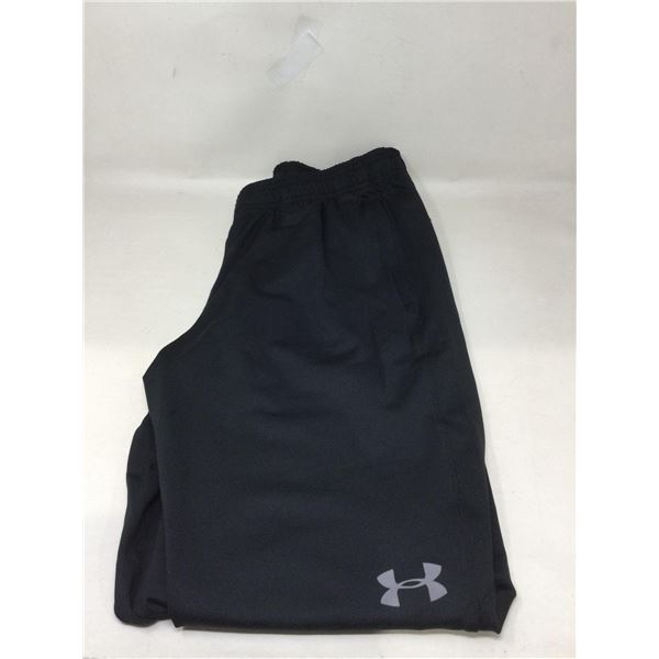 UnderArmour Athletic Pants (M)