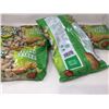 Image 2 : Hampton Farms Jumbo Salted Peanuts (4 x 907g)