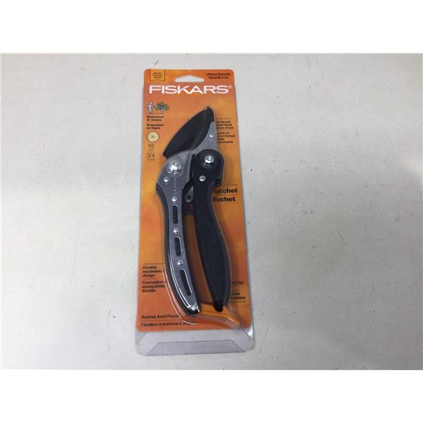 Fiskars Ratchet Anvil Pruner