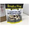 Image 1 : Case of Break-a-way Yogurt Trail Mix  (12 x 150g)