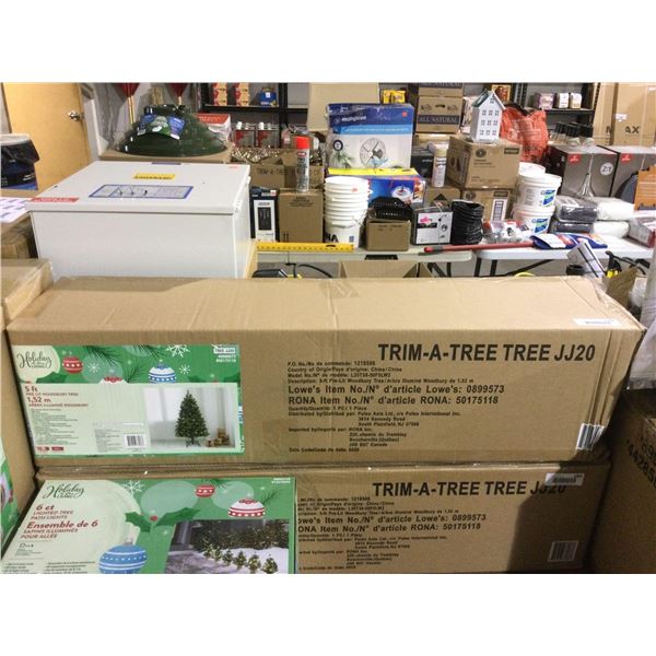 Holiday Living 5ft Pre-Lit Woodbury Tree