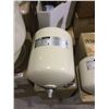 Image 1 : HG 4.6 Gallon Potable Water System Expansion Tank - Model: HGTE12