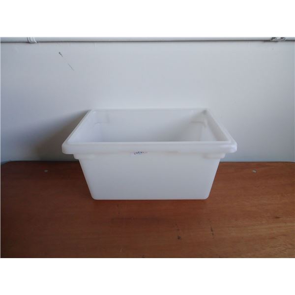 Lot of 3 - Poly Carb Natural White 18 L Food Storage Boxes 18" x 12" x 9"