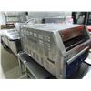 Image 3 : USED Bakers Pride Counter Top 18" Conveyor Pizza Oven