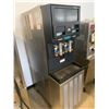 Image 2 : Taylor two flavor slush machine
