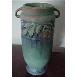 ROSEVILLE BANEDA VASE