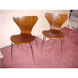 ARNE JACOBSEN CHAIRS