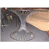 Image 1 : WARREN PLATNER DINING TABLE