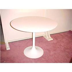 SAARINEN DINETTE TABLE