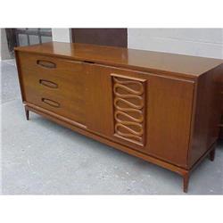 WALNUT CHEST 1950S