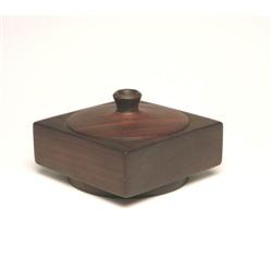 Milon Hutchinson - Lidded box