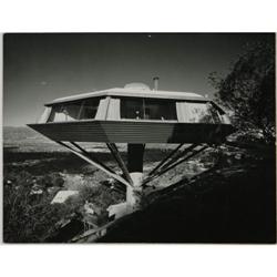 Julius Shulman - "Chemosphere" house by Jo