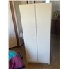 Image 1 : Cabinet