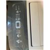 Image 3 : Air Conditioning Unit