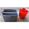 Image 1 : Two Buckets