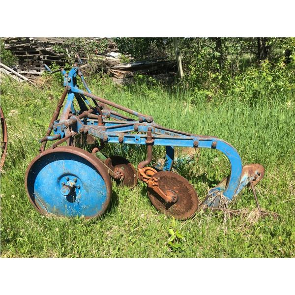 Old Tractor Parts - PICK UP ONLY AT FARM