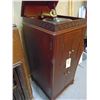 Image 9 : Phonograph