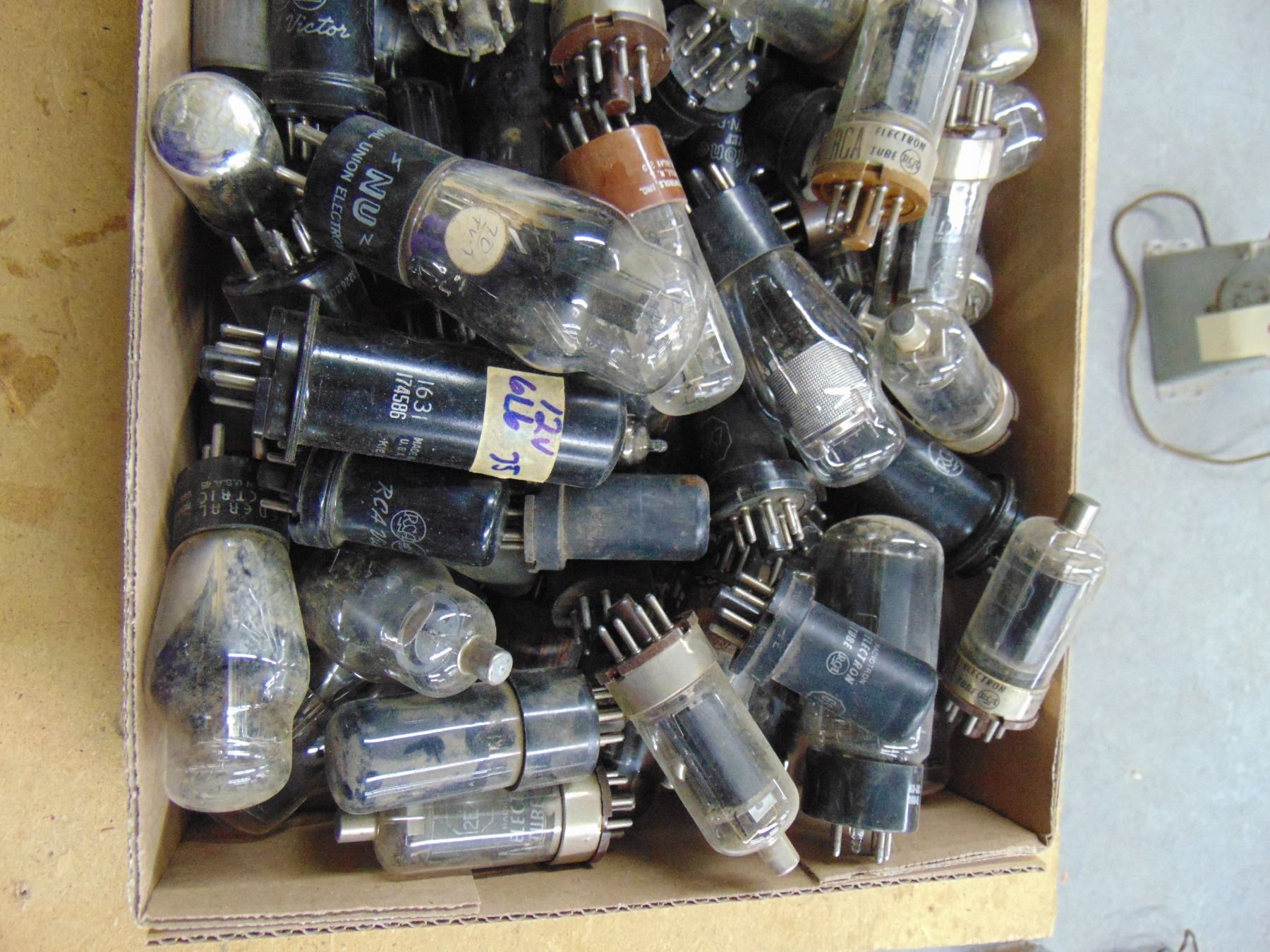 Tubes R 93 Tubes