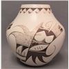 Image 2 : HOPI INDIAN POTTERY JAR (WHITE SWAN )