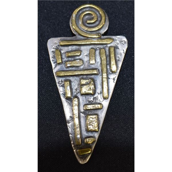 APACHE INDIAN PIN/PENDANT (JAN LOCO)