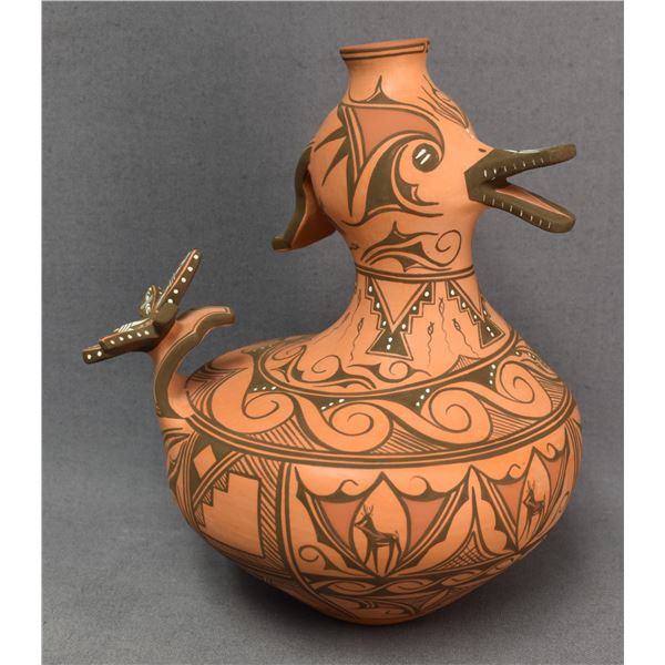 ZUNI INDIAN POTTERY DUCK VASE (PEYNETSA)