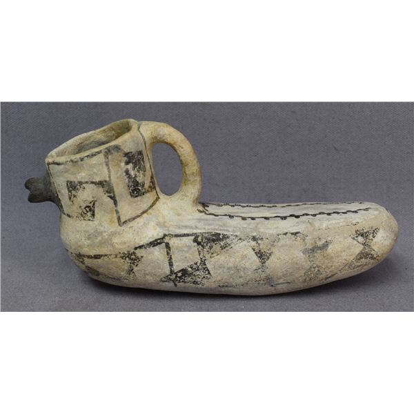 ANASAZI INDIAN POTTERY DUCK