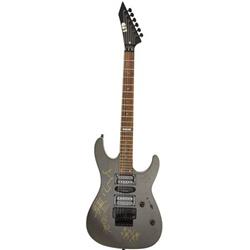 Queensrÿche Qutographed Guitar